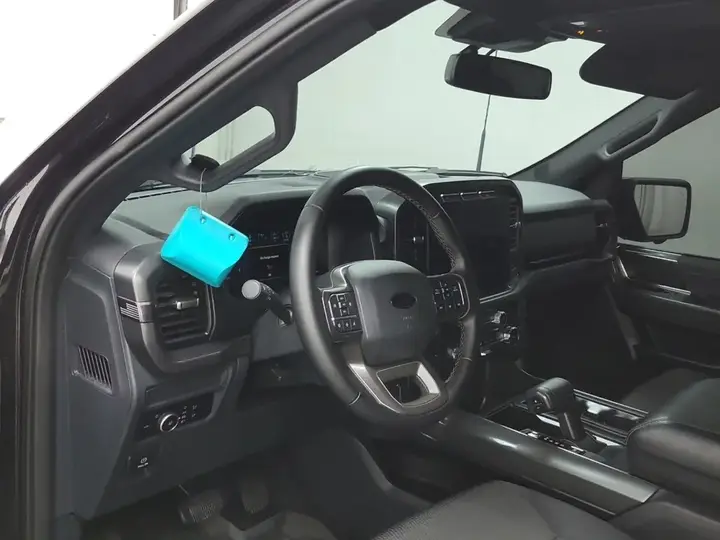 Ford F-150 2024 photo 2