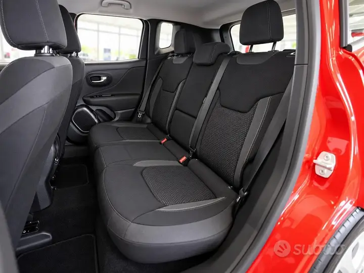 Jeep Renegade 2023 photo 4