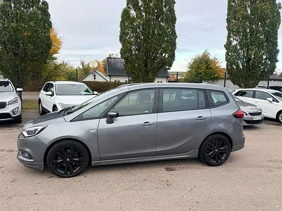 Opel Zafira Tourer 2017 photo 2