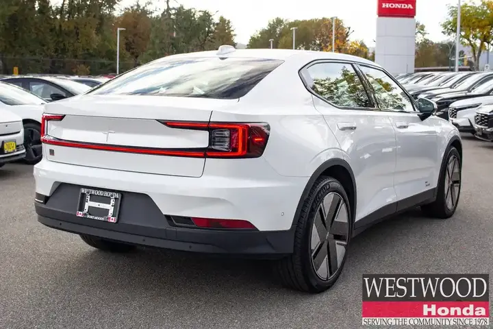 Polestar 2 2025 photo 5