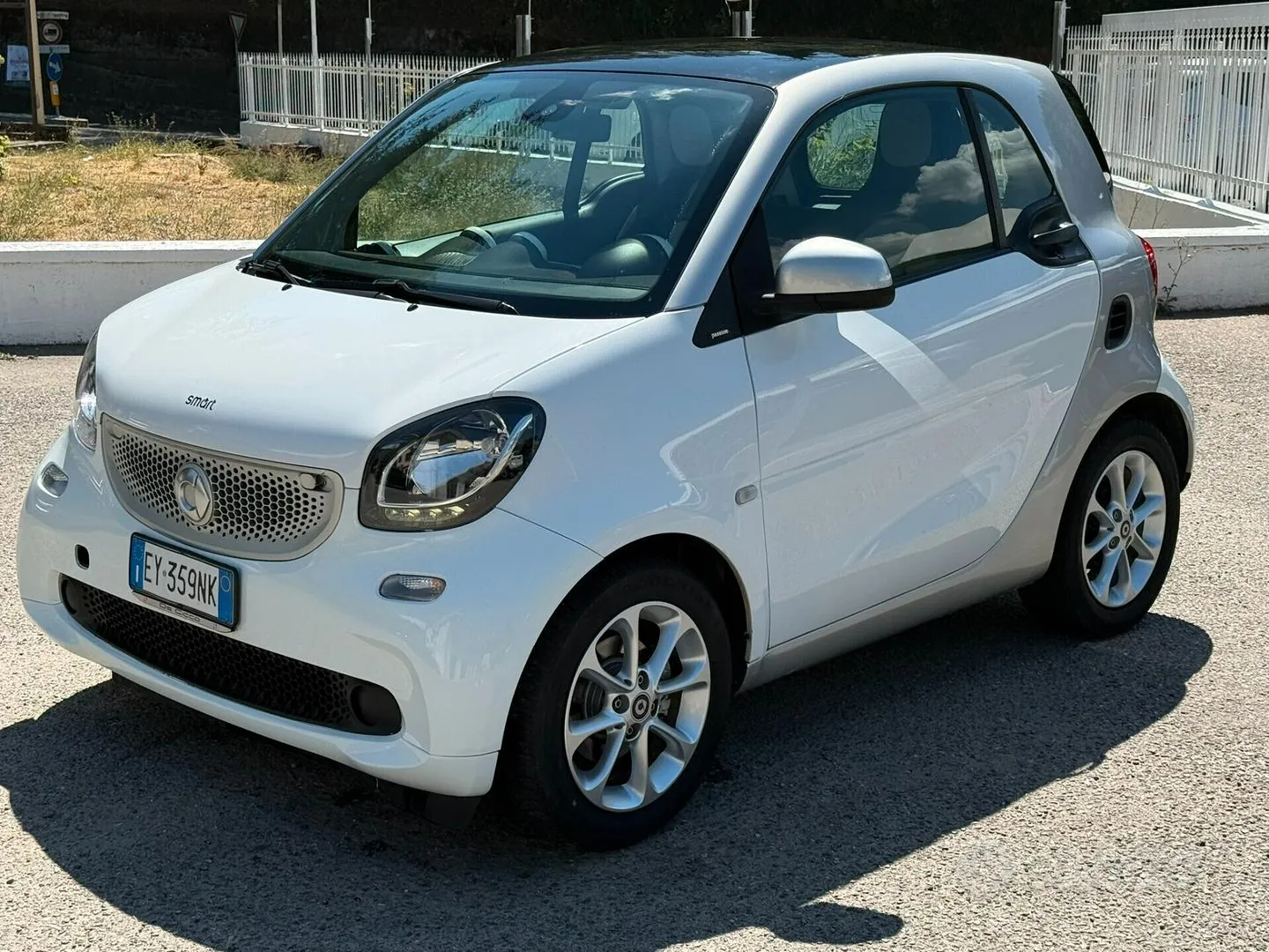 Smart Fortwo 2015 photo 5