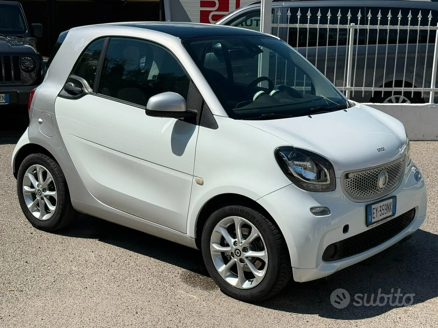 Smart Fortwo 2015 photo 2