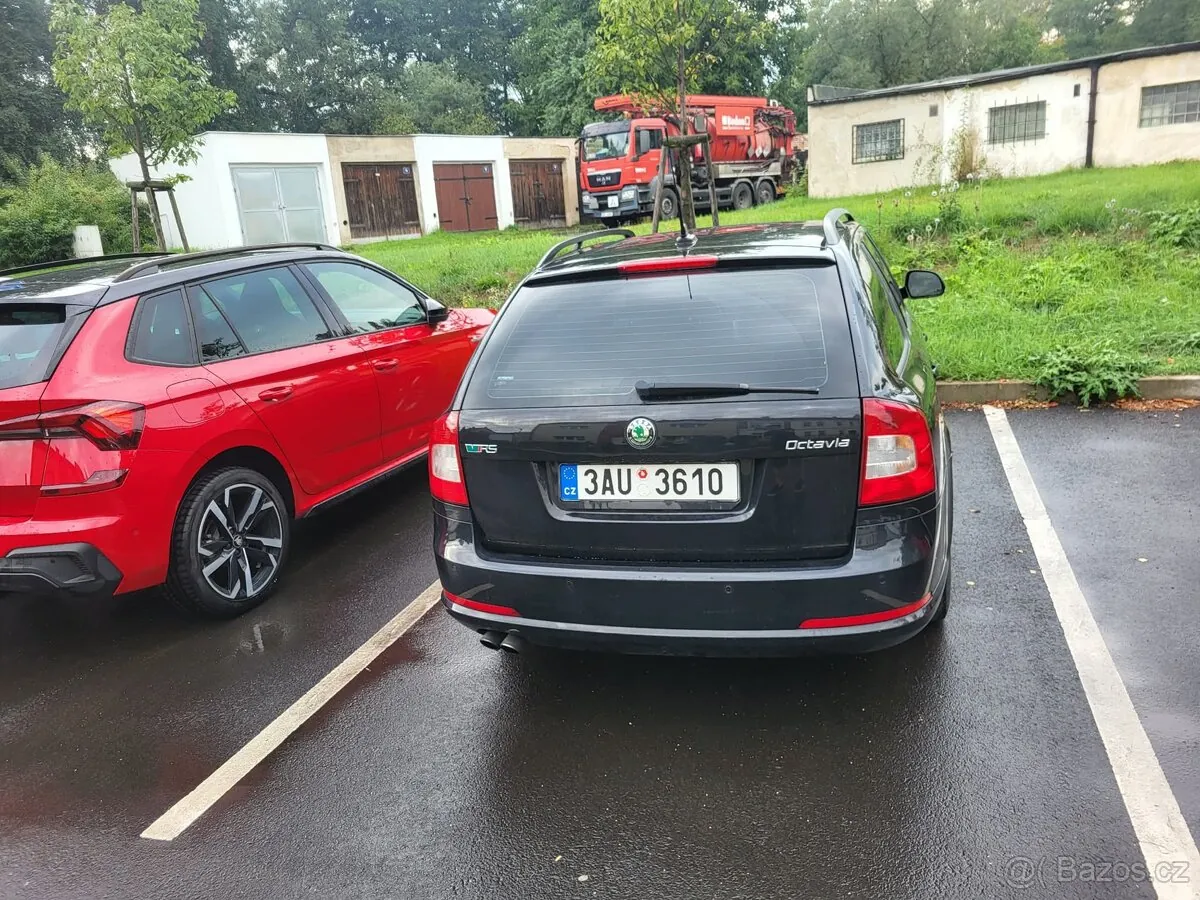 Volkswagen Octavia 2010 photo 5