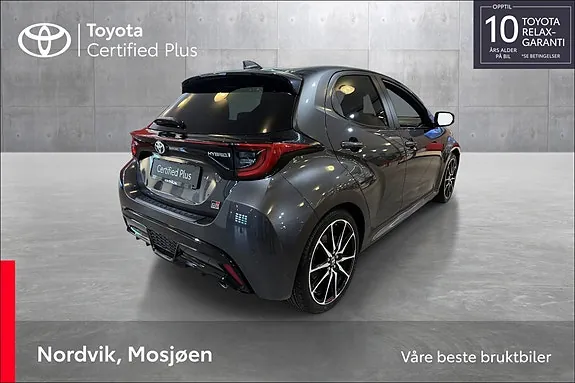 Toyota Yaris 2023 photo 5