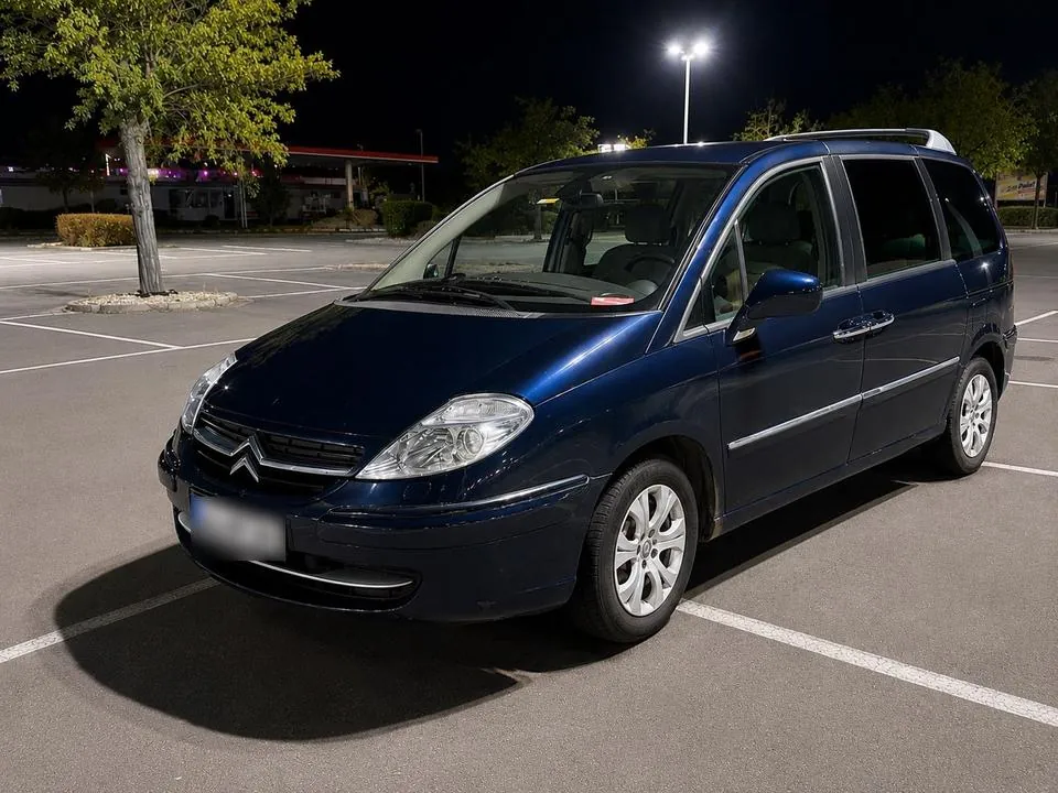 Citroen C8