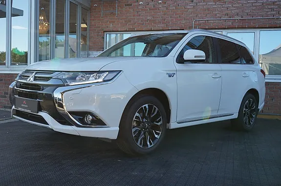 Mitsubishi Outlander 2015 photo 4