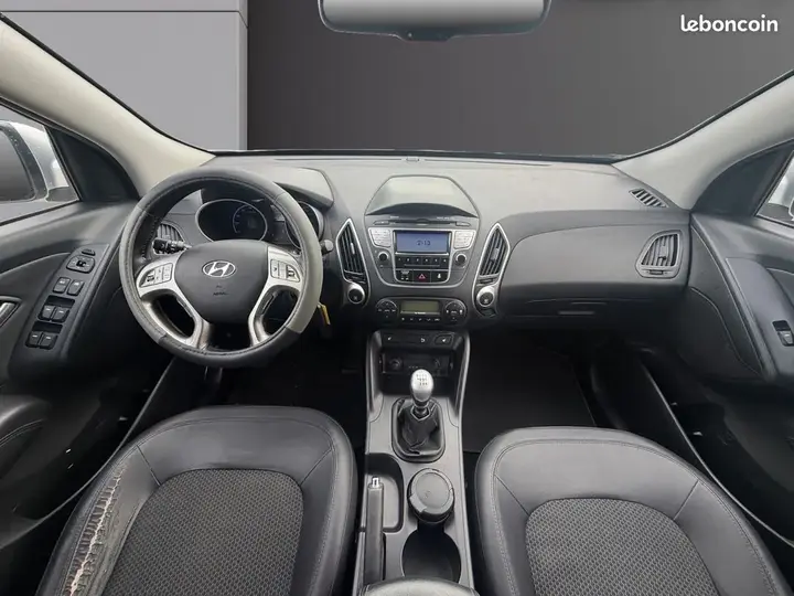 Hyundai Ix35 2012 photo 2