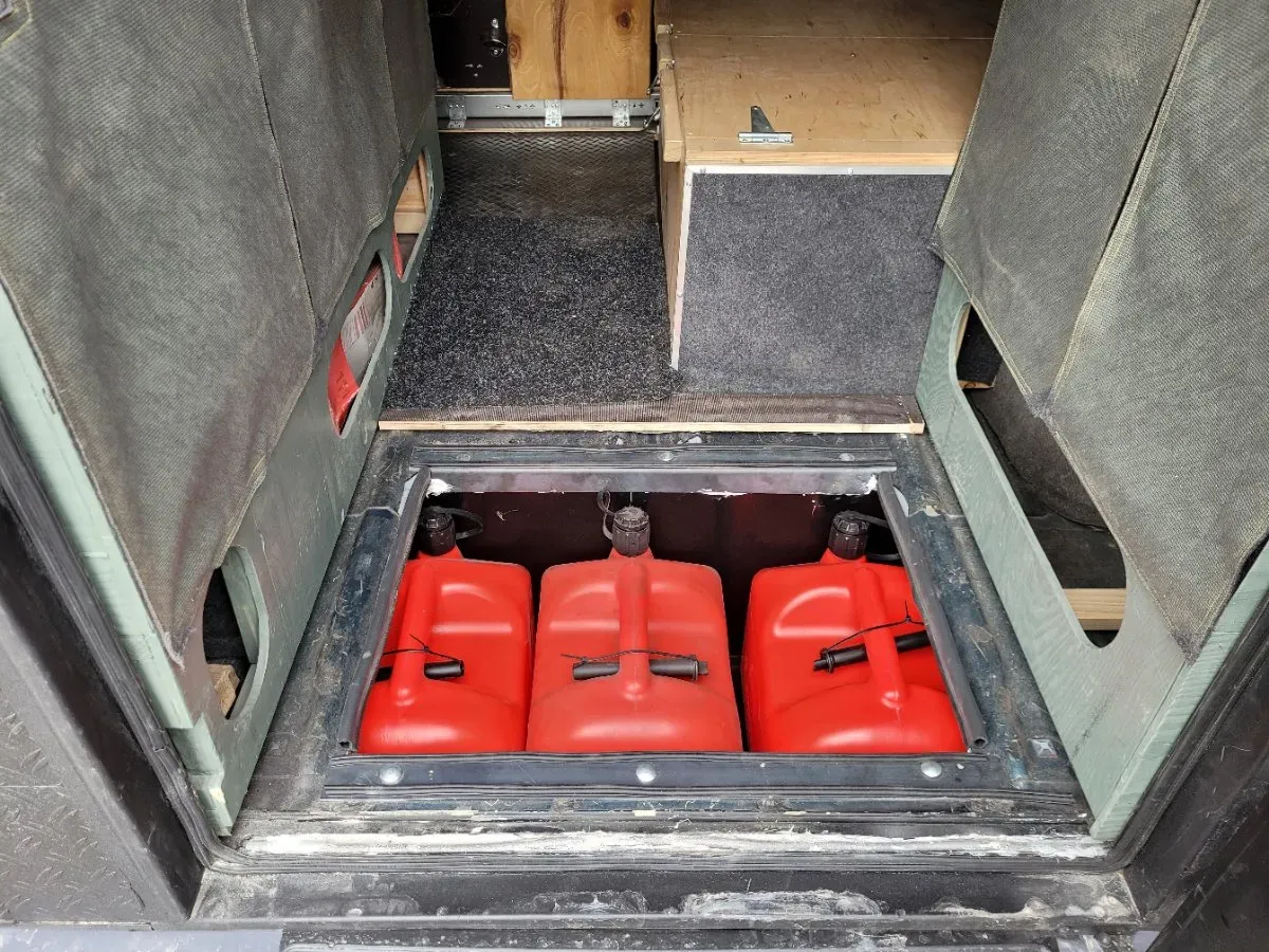 Mitsubishi L400 1994 photo 3