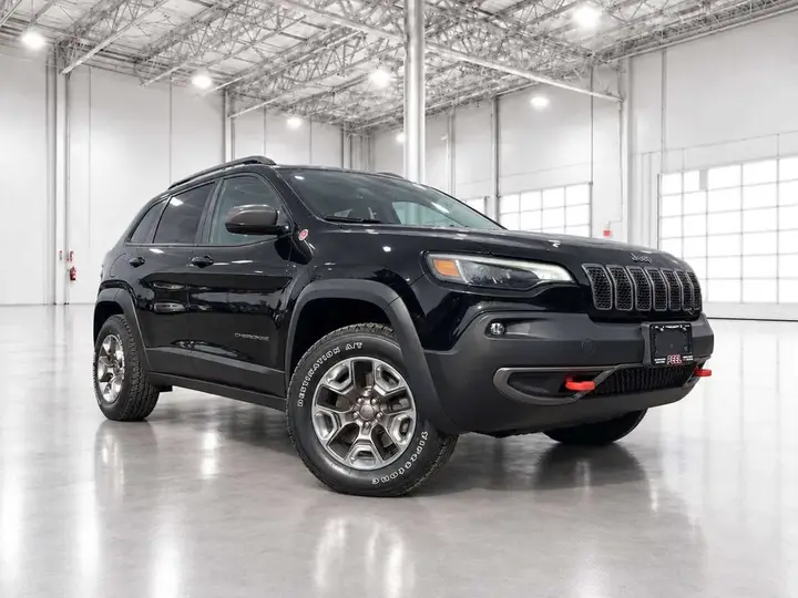 Jeep Cherokee 2019 photo 2