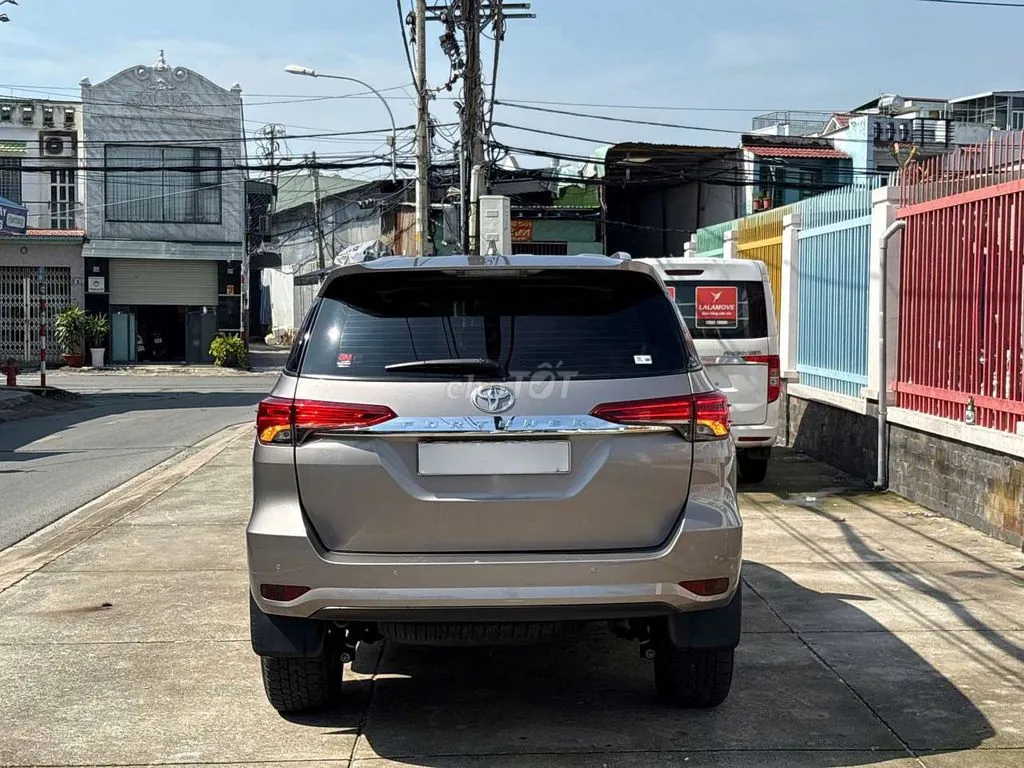 Toyota Fortuner 2022 photo 4