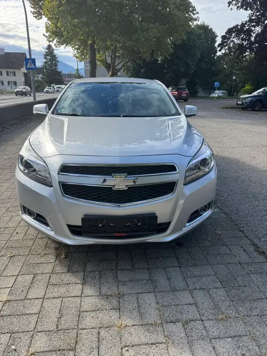 Chevrolet Malibu 2012 photo 2