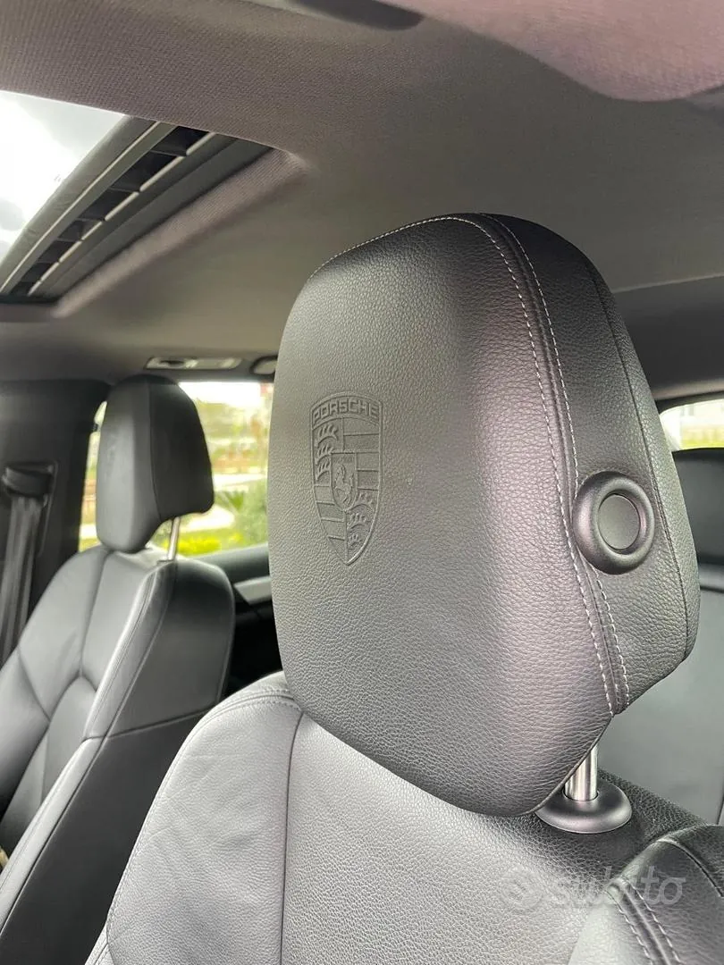Porsche Cayenne 2012 photo 5