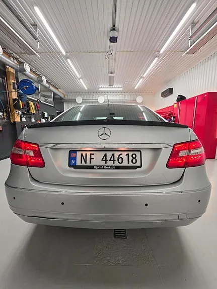 Mercedes-Benz E220 2009 photo 4