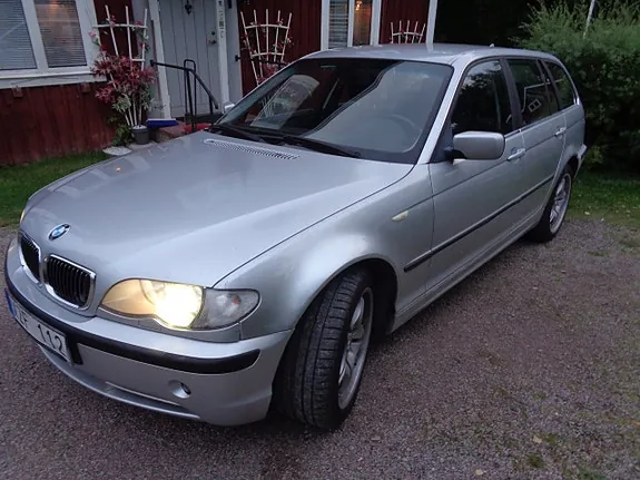 BMW 330Xi
