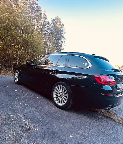 BMW 525D 2011 photo 3