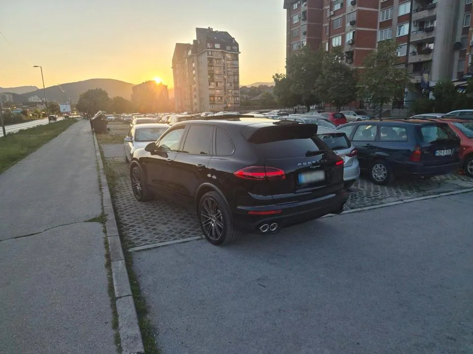 Porsche Cayenne