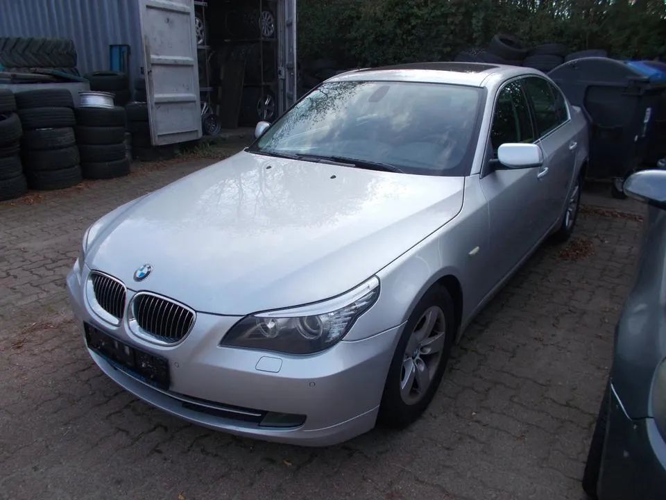 BMW 525I E60