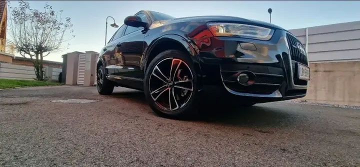 Audi Q3 2014 photo 2