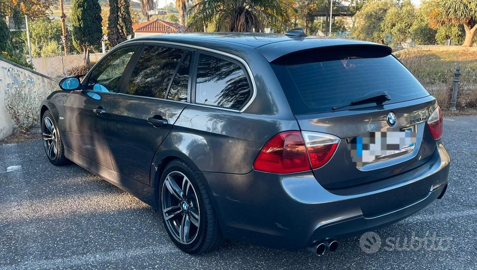 BMW 330 2006 photo 2