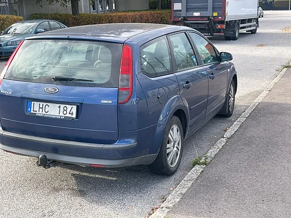 Ford Focus 2007 photo 3