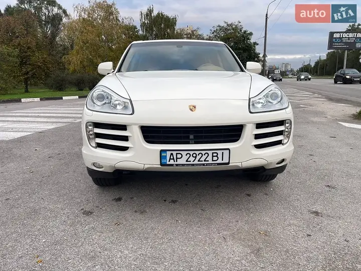 Porsche Cayenne 2008 photo 2