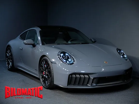 Porsche 911 Carrera 4 Gts