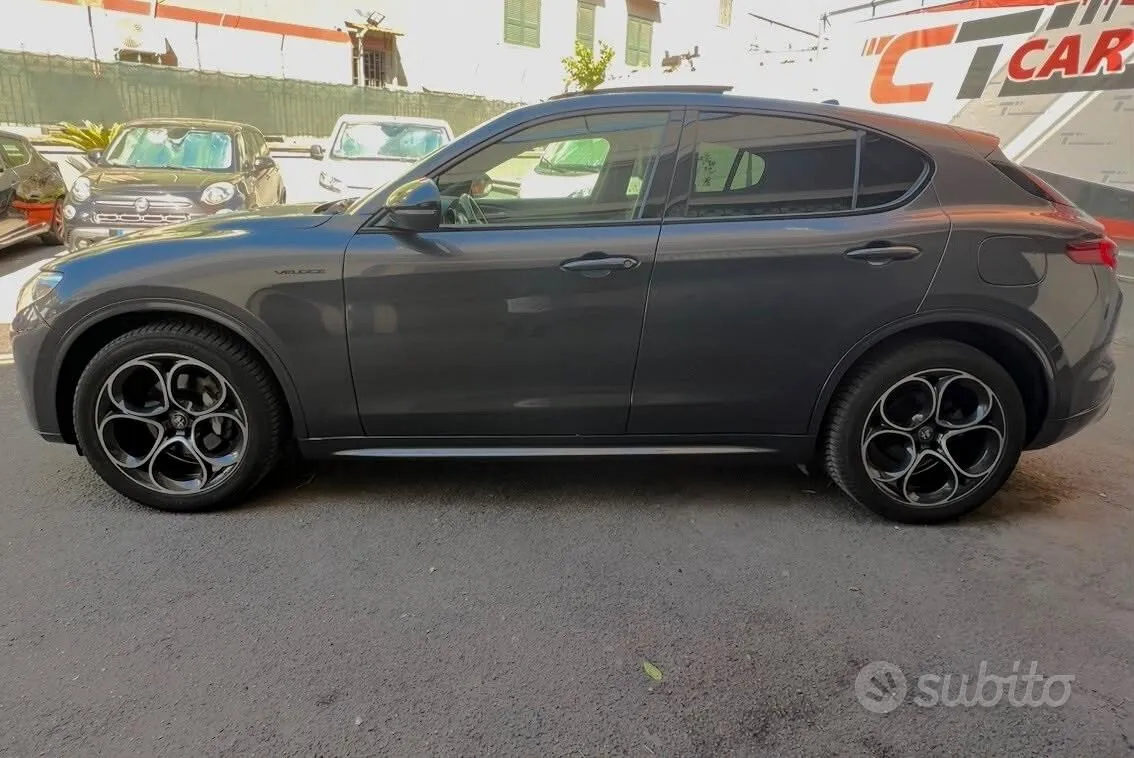 Alfa Romeo Stelvio 2022 photo 3