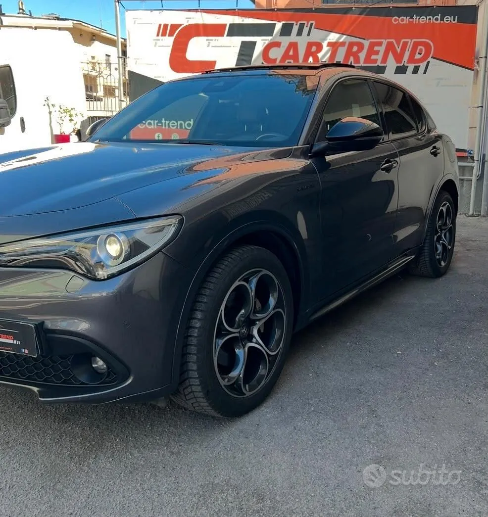 Alfa Romeo Stelvio 2022 photo 2
