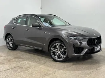 Maserati Levante 2020 photo 2