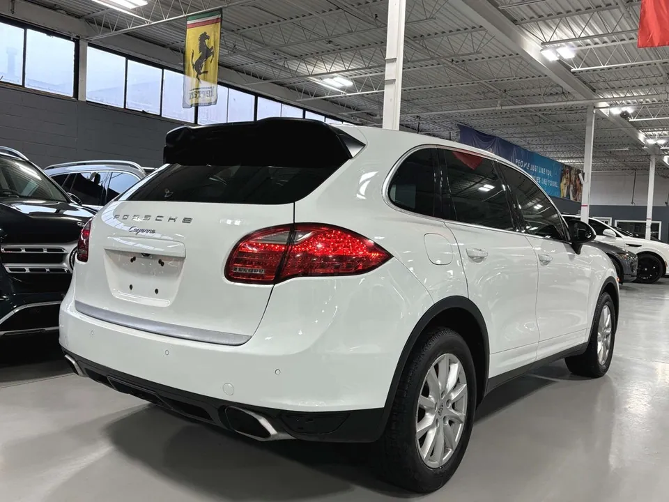 Porsche Cayenne 2013 photo 3