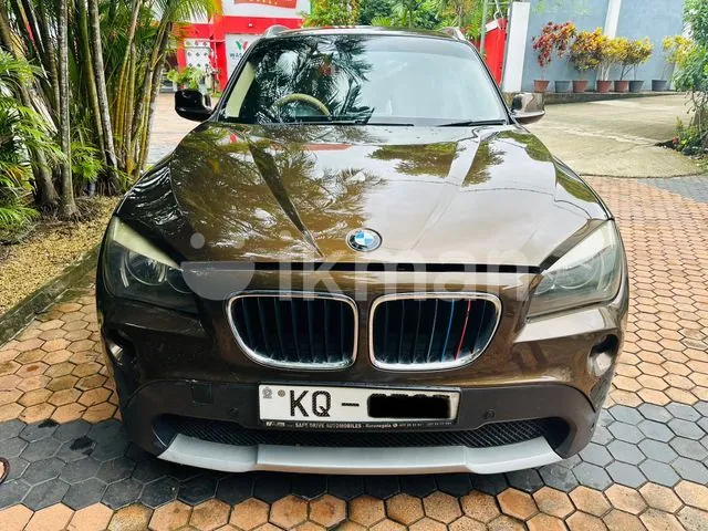 BMW X1 2011 photo 2