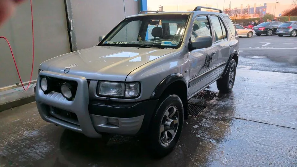 Opel Frontera