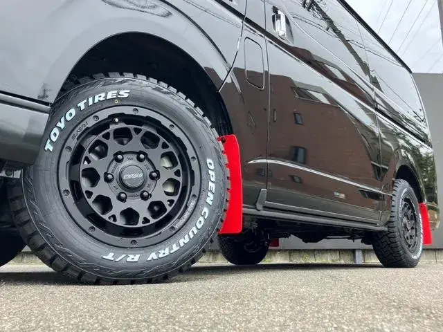 Toyota Hiace 2025 photo 2