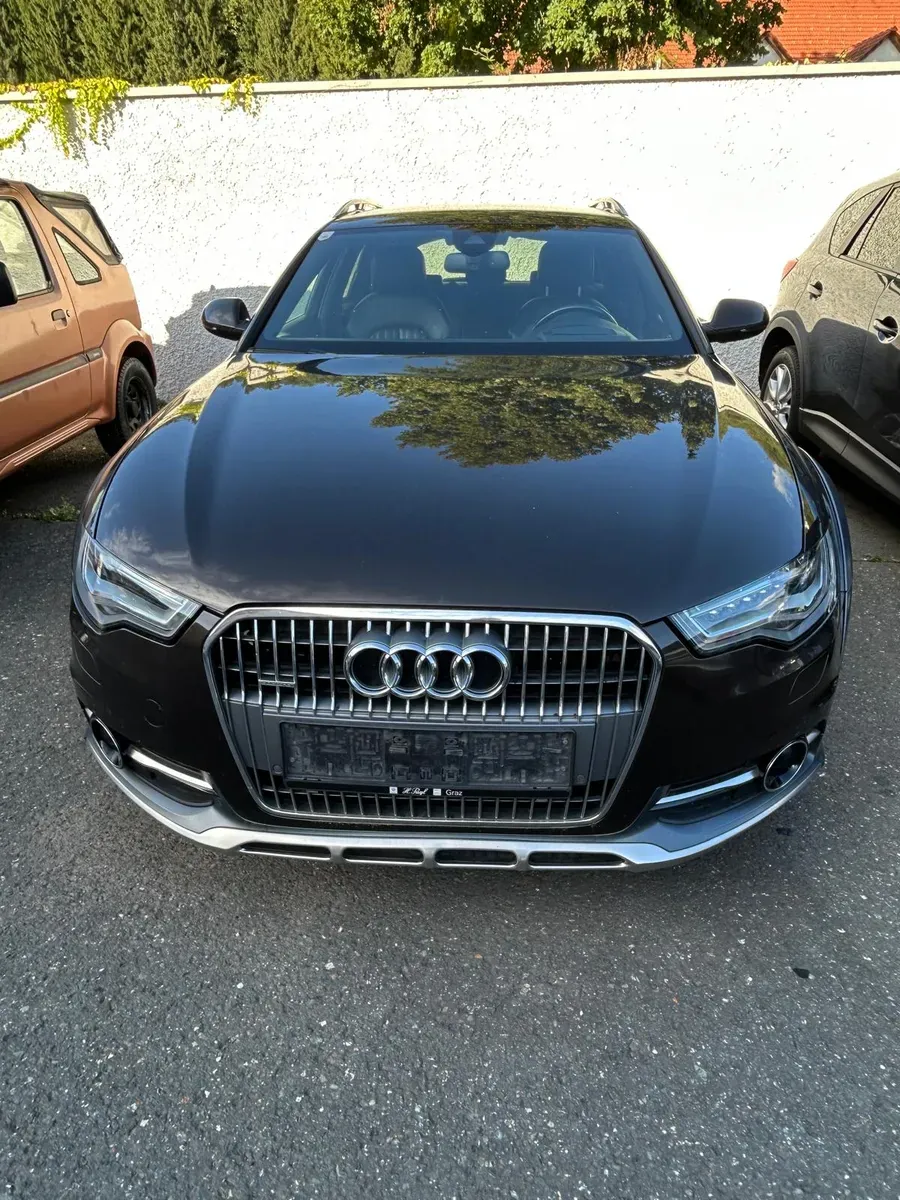 Audi A6 Allroad 2012 photo 3
