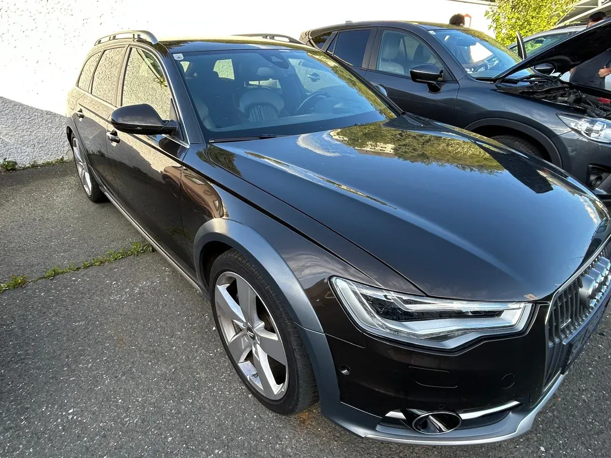 Audi A6 Allroad 2012 photo 2