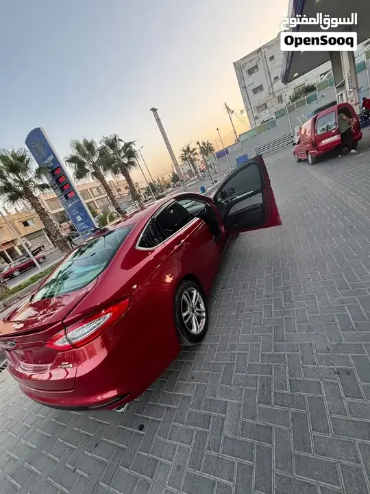 Ford Fusion 2014 photo 3