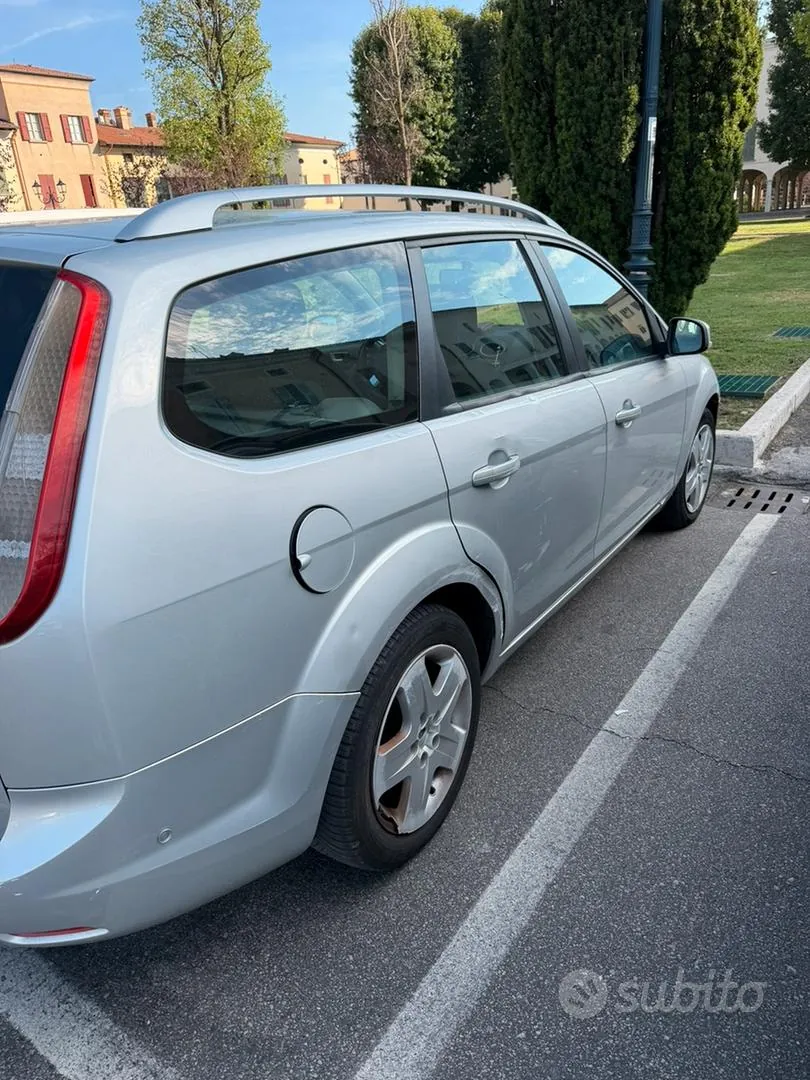 Ford Focus 2008 photo 5