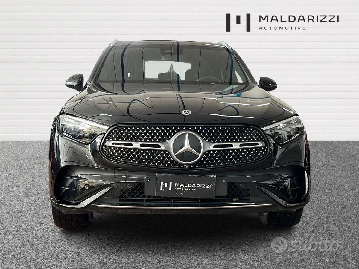 Mercedes-Benz Glc 2023 photo 2
