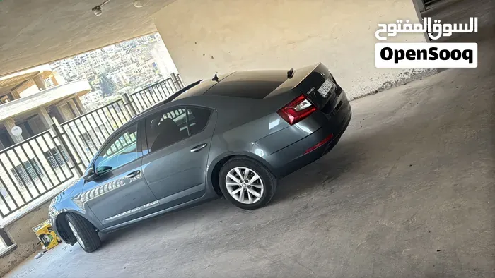 Skoda Octavia 2019 photo 2