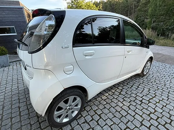 Citroen C-Zero 2011 photo 5