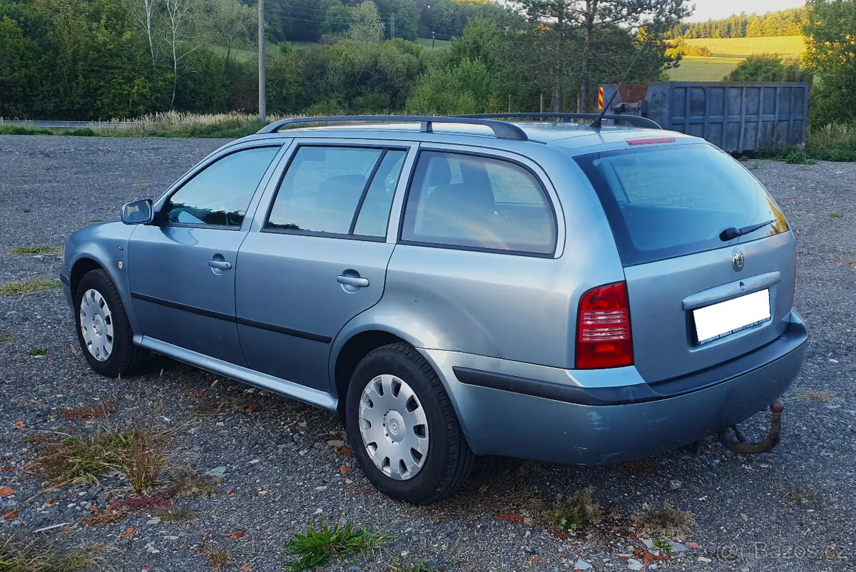 Skoda Octavia 2004 photo 4