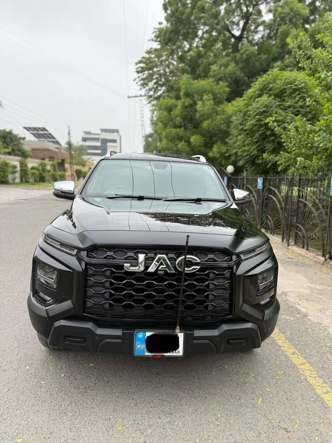 JAC T9