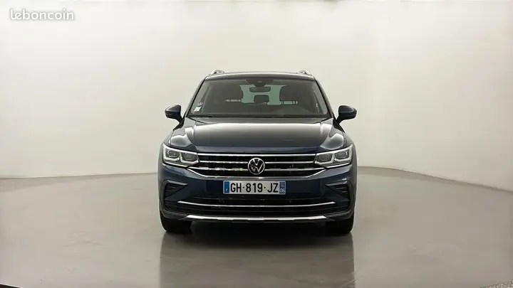 Volkswagen Tiguan 2022 photo 2