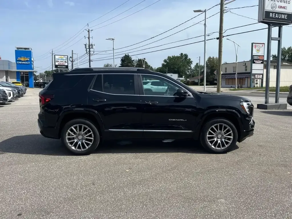 GMC Terrain 2027 photo 4