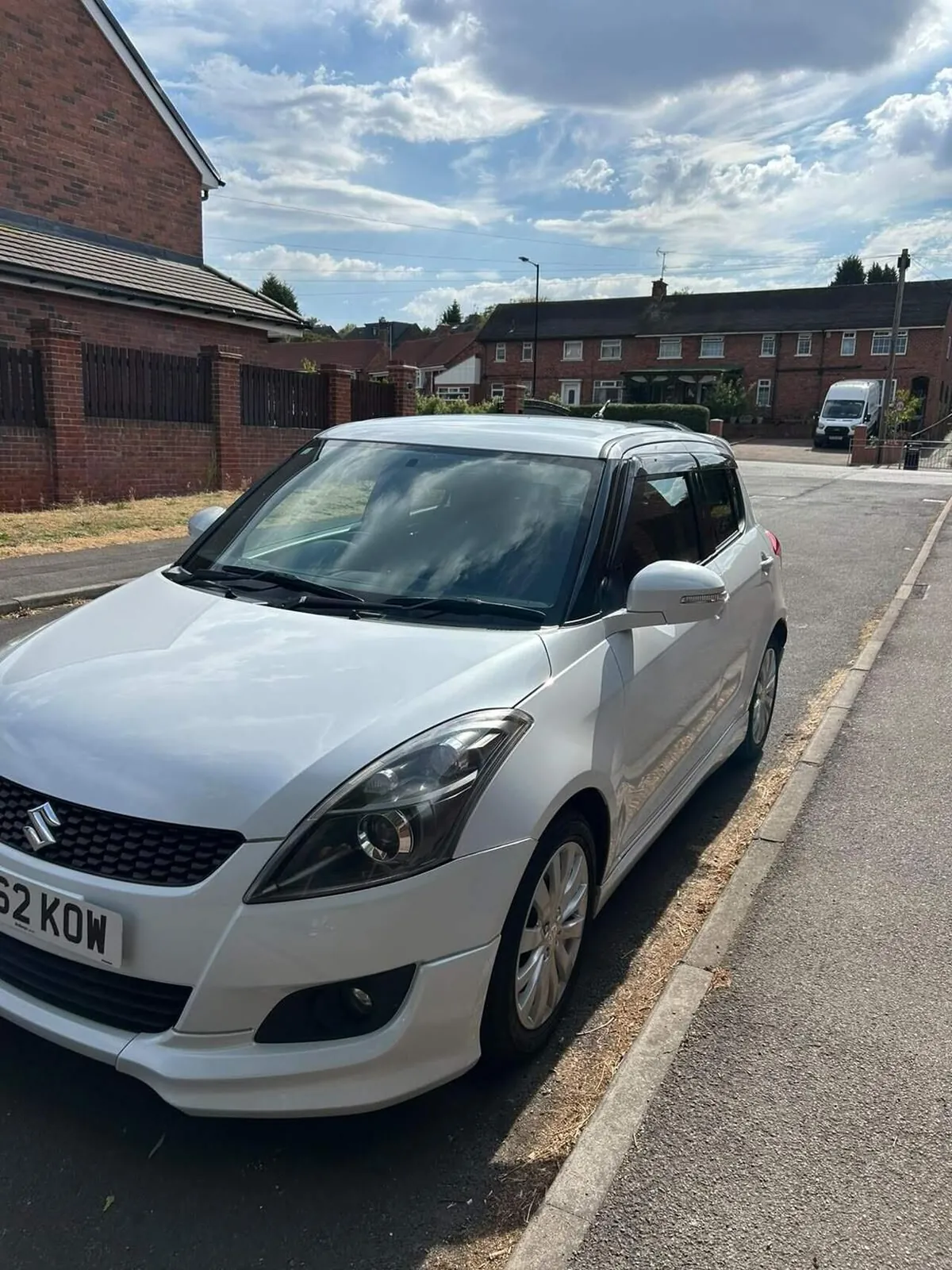 Suzuki Swift 2013 photo 3