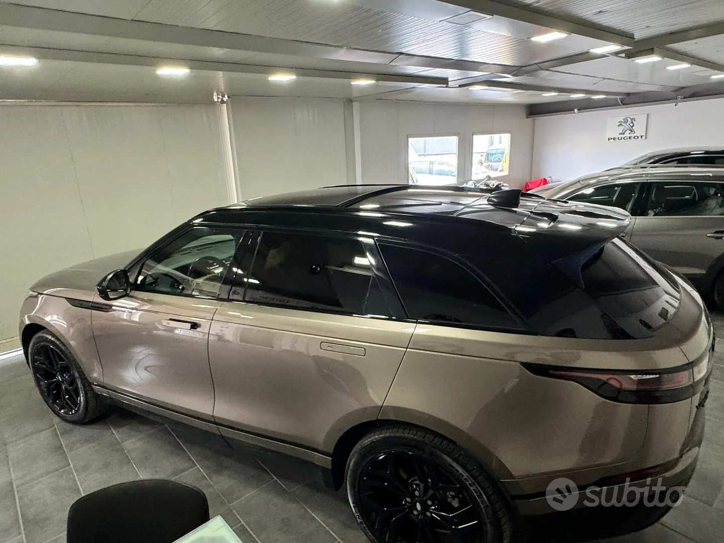 Land Rover Range Rover Velar 2017 photo 4