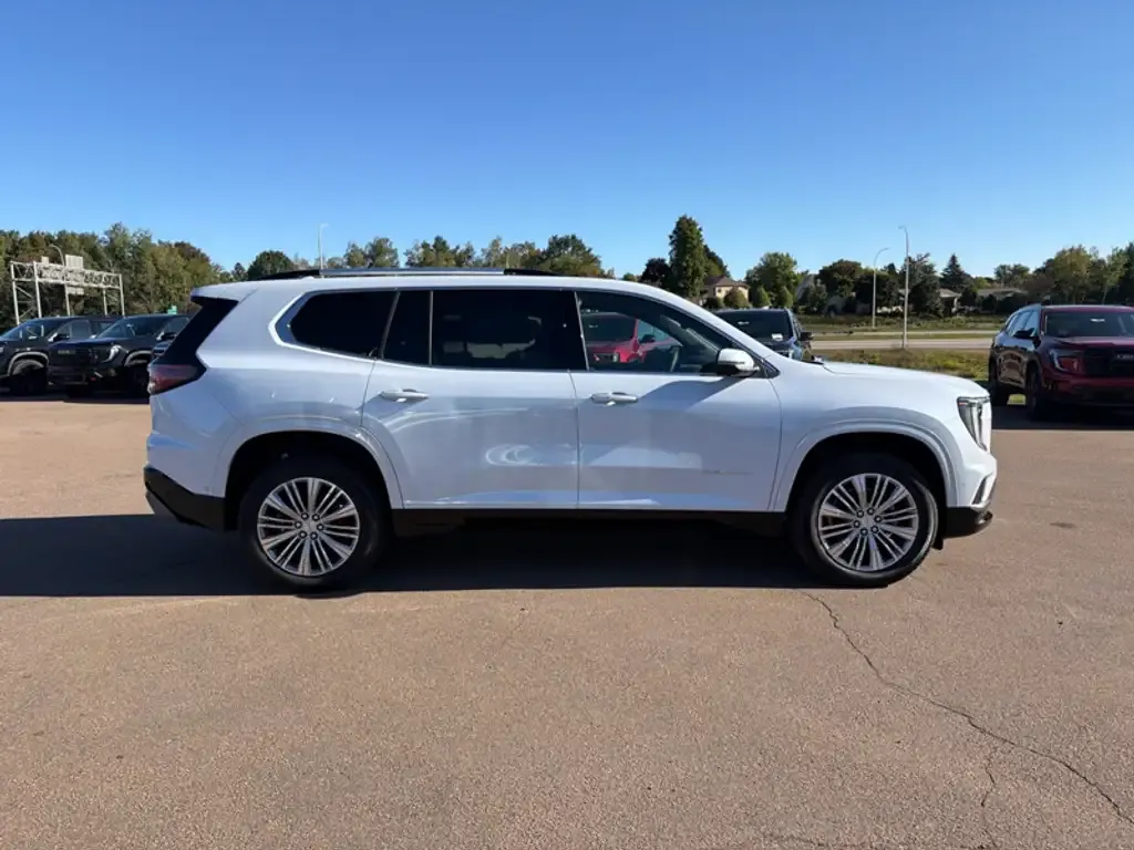 GMC Acadia 2027 photo 4
