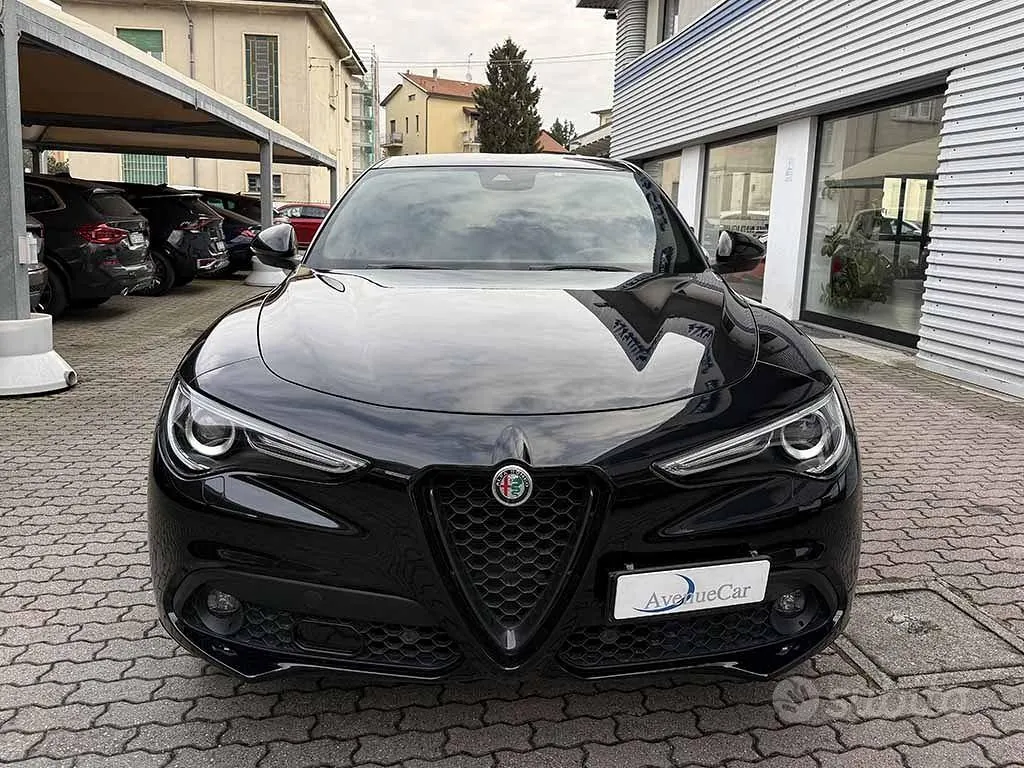 Alfa Romeo Stelvio 2022 photo 2