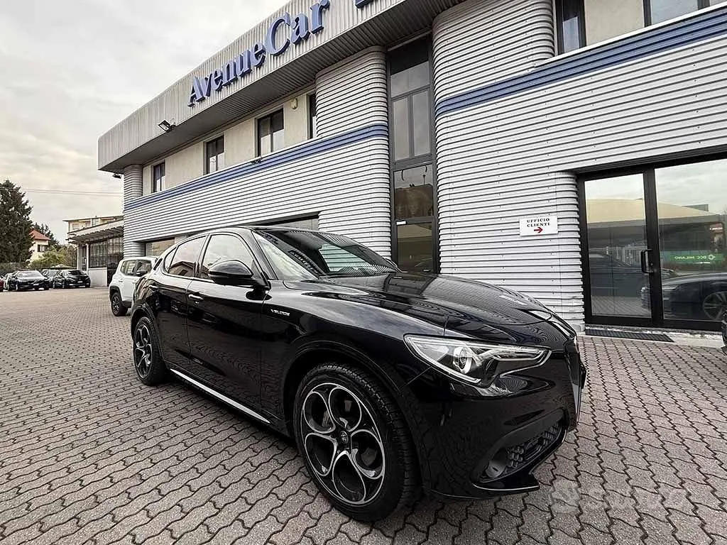 Alfa Romeo Stelvio 2022 photo 4