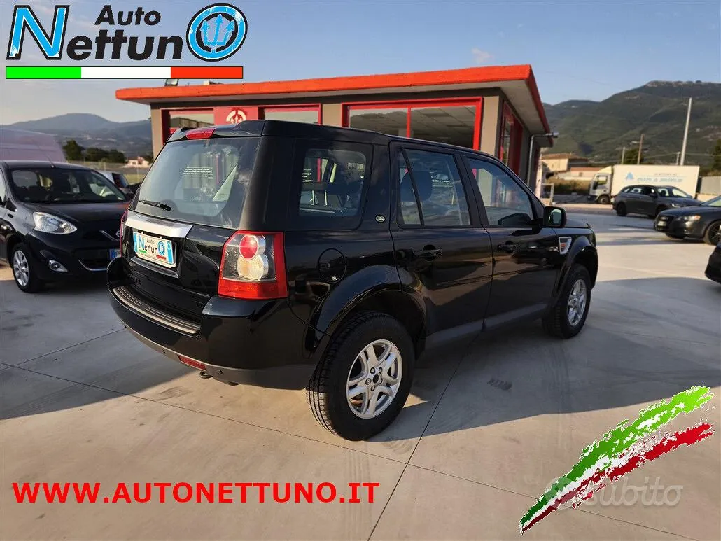 Land Rover Freelander 2008 photo 4
